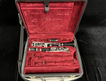 Excellent Condition Silver Key Buffet Paris R13 Clarinet in A - Serial # 452587